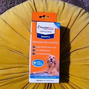 ThunderEase calming spray / open box but never used